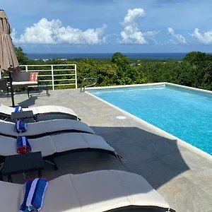 Runaway To Tranquility, Overlooking The Bay Holiday home Runaway Bay